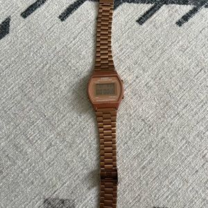 Casio standard b640wc 5aef watch